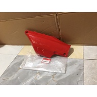 Right trunk red flag (83500-KEV-900YB)