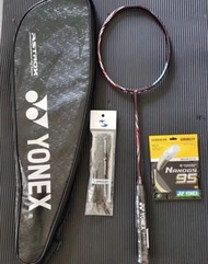 ✨ 全新正貨 ✨Yonex 天斧100zz 碳纖維進攻型羽毛球拍 古紅色