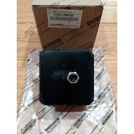 MESIN ENGINE MOUNTING TOYOTA 125 HT SAURUS RINO DYNA 12361-0W020 1PSOriginal