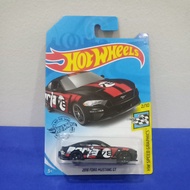Ford Mustang GT Hotwheels