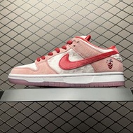 Nike SB Dunk Low StrangeLove Skateboards shoes 737