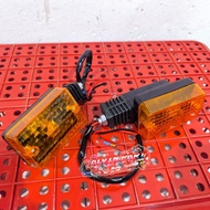 Turn Signal Lights HONDA C700 C800 Win 100 Reteng GL100