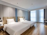 Gefei Hotel (Nantong AEON Mall)