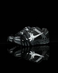 Nike Zoom Vomero 5