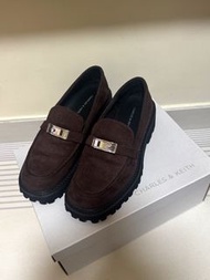 Charles & Keith Loafer 小CK麂皮深棕色厚底樂福鞋