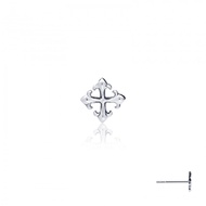 ake ake The Rituals Cross Stud Earring / ต่างหูเงินแท้แกะมือ ขัดเงาลงดำขับลาย