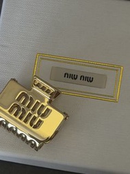 Miu Miu 金色髮夾