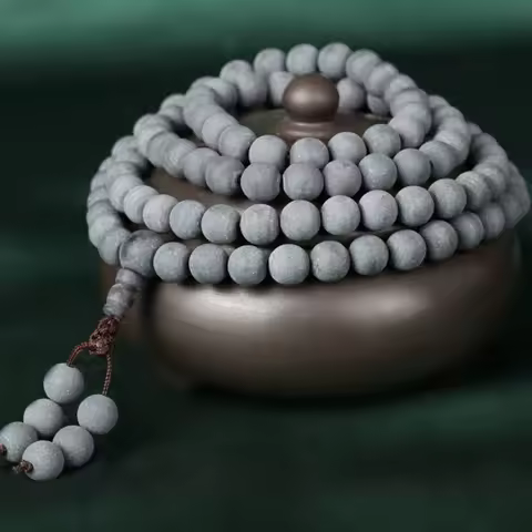 Natural medicine Perot medicine cypress 108 beads bracelet amber beeswax medicine fragrance black br