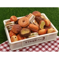 1PC Dollhouse Miniature Food Bread Otah Pork Floss Raisin Hotdog Bun Donuts Kaya Toast Croissant