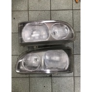 Lampu depan Mitsubishi delica space gear L400 head lamp