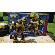 Yolopark transformers Bumblebbe One amk bib