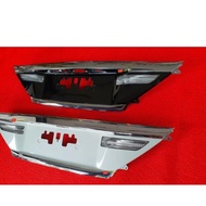 Toyota Vellfire Anh 20 Taligate Number Plate Garnish Chrome Cover
