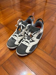 Air Jordan 6 Retro Low