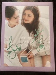 Twins 親筆簽名 Cd  we are twins 22 蔡卓妍 鍾欣潼