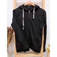 Preloved HiStyle Sweater