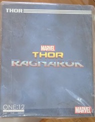 MEZCO THOR RAGNAROK 雷神 諸神黃昏