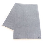 正品全新愛馬仕（HERMES）100%羊絨圍巾，附流蘇和品牌標籤。人字紋圖案。藍白相間的大披肩。附盒子。