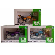 Kawasaki 750-SS Motor 1/12 Aoshima Diecast display model