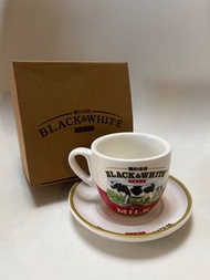 茶餐廳奶茶杯 ☕️ 套裝連碟 原裝盒 全新 香港製造🇭🇰 黑白淡奶杯 奶茶杯