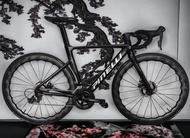 2025 จักรยานเสือหมอบ Pinelli R780 Shimano Sora 18 สปีด เฟรมอลูซ่อนสาย ทรงแอโร่