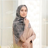 Lisbon motif square 2 lasercut