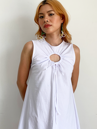 Mellow Everyday - Twiggy Dress เดรสเเขนกุด เจาะอก รูดโบว์