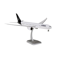 Hogan 1/200 hogan Airlines Boeing B777-9x D-ABTA Assembled Airplane Model DLH010