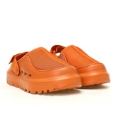 UGG PeakMod รองเท้าแตะลำลองสำหรับเล่นกีฬาสำหรับผู้ชาย รองเท้าแตะพลาสติกทันสมัย เพิ่มความสูงในช่วงฤดู