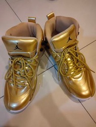 Air Jordan 12 (Gold)