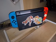 Nintendo Switch 1 主機連藍紅Joy-Con