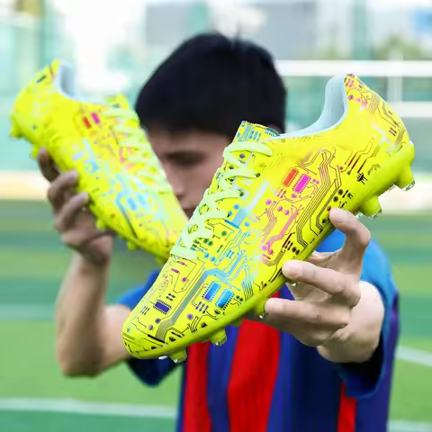 2026 New Men's Football Shoe Association Quick Five Up Football Nail Anti Slip Professional Ultra Li