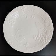 Narumi - 27.5cm Made in Indonesia Grape Vines Bone China Dinner Plate