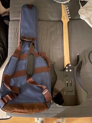 （急放）（價錢可議）IBANEZ 電結他（連結他袋及結他帶） 連Blackstar B.E.A.M amp箱 （連火牛+1條 jack) 急放