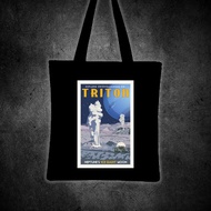 TRITON NEPTUNE ICE GIANT MOON (SPACE VINTAGE TRAVEL) Printed tote bag canvas