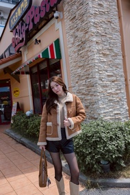 C64 Caramel Jacket (เสื้อแจ็คเก็ตหนังกลับ)