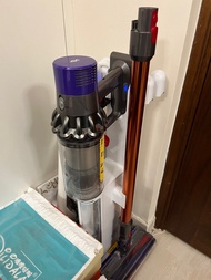 Dyson V10 absolute 無線吸塵機 連原裝收納架 vacuum with stand