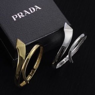 Prada 光面蛇形手環