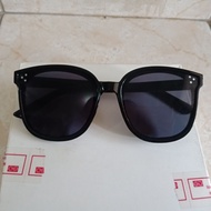 Trendy sunglasses CHN100