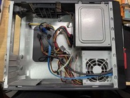 matx機箱連240W電源