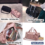 Large travel bag with convenient shoe compartment, size Large 49CM