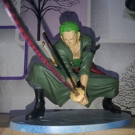 action figure SC Big Roronoa Zoro minus dan custom base