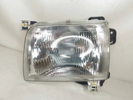 ไฟหน้า นิสสัน ฟรอนเทียร์ ปี1998-1999 (ตาลึก) ข้างซ้าย สินค้าตรงรุ่นรถยนต์ เสื้อไฟหน้า โคมไฟหน้า ดวงไ