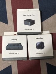 Insta360 ONE X2 ,充電器，電池，鏡頭保護蓋