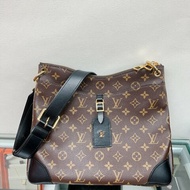 Lv odeon 斜背包/ carryall 牛角替代款🧡