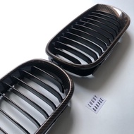 GRILL bmw E46 FACELIFT CARBON THN 02-04 Import Premium