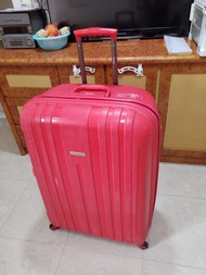 95% new 28”  British Verage luggage with Japan Hinomoto ultra smooth durable quiet moving wheels( 28”x21”x12”) [拉杆箱 行李箱 喼 拉喼 旅行箱 旅行喼 行李 手拉車 手推車|luggage, cart, baggage, suitcase, carriage, trolley, travel]