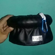 CARBINER HOOK FOLDING BUCKET