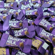 Ready Retail Chocolate DAIRY MILK cadbury IMPORT ORIGINAL - Chocolate dairymilk cadbury