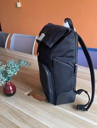 TUMI途明Harrison系列Osborn Roll Top雙肩包經典黑色7