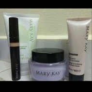 MARY KAY MOISTURIZER &amp; CREAM (PURPLE ONLY)